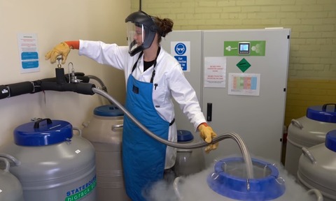 Asynt’s Liquid Nitrogen generator is in use at the Scottish Association for Marine Science