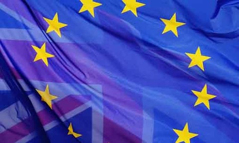 EU/UK flags