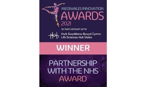 Alpha Laboratories wins the ‘Partnership with the NHS’ category of the MediWales Innovation Awards 2021.