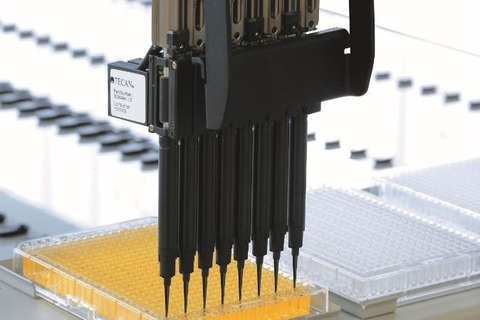 Tecan pipetting arm