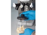 The freeze drying accessory jar is attached in place of the regular collection vessel.